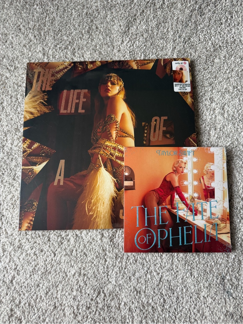 Taylor Swift vinyls: The Life of a Showgirl 12" + Fate of Ophelia 7"